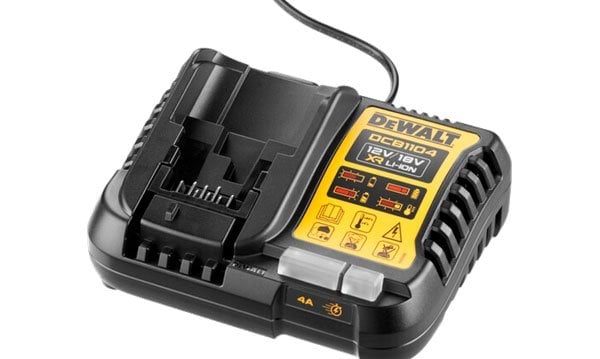 Carregador DeWalt XR 12V - 18V Carril Li-Ion 4Ah DCB1104